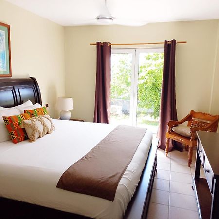 Spacious Villa With Ocean And Mountain View-4 Beds Cul de Sac Exterior photo