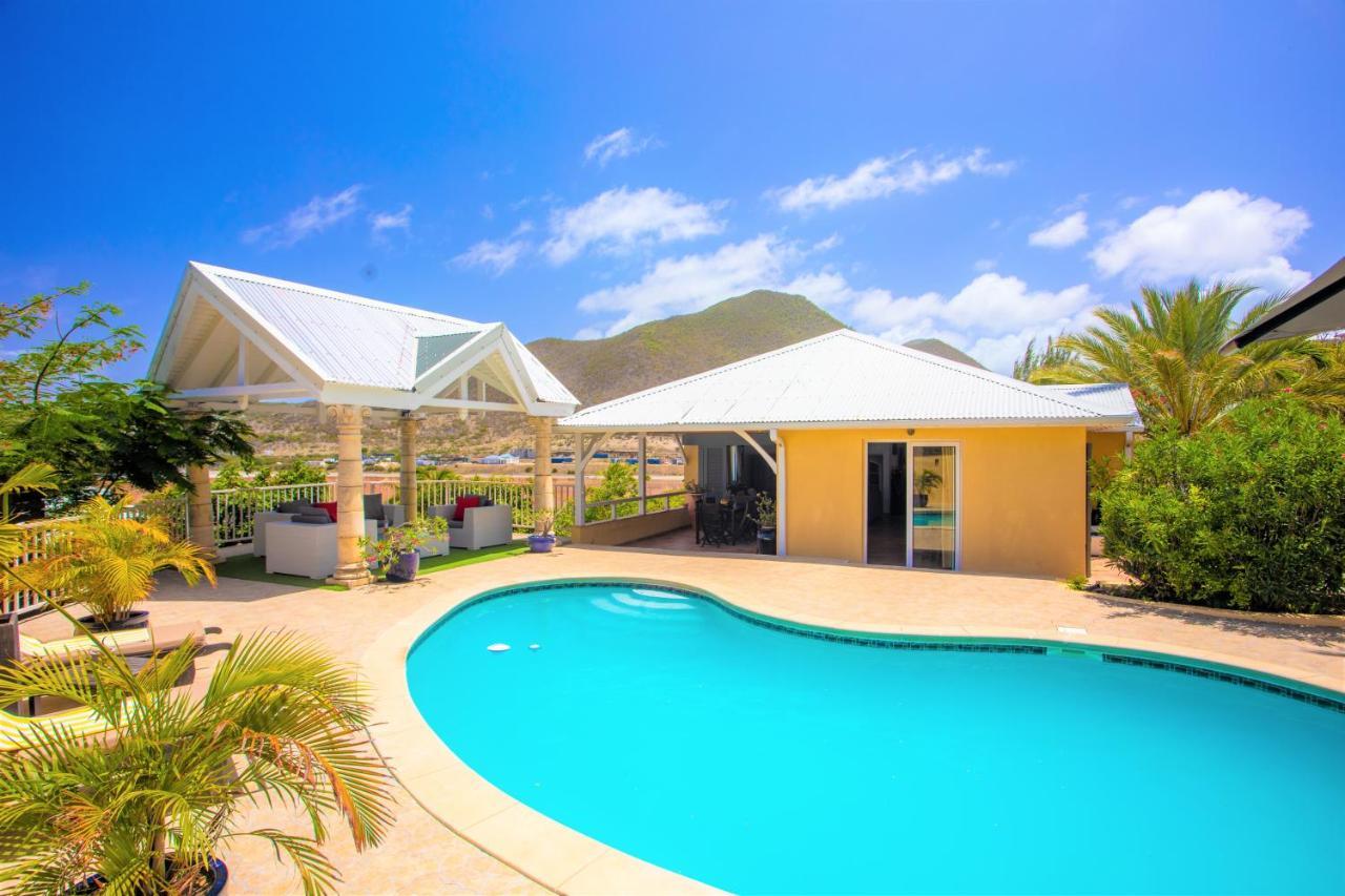 Spacious Villa With Ocean And Mountain View-4 Beds Cul de Sac Exterior photo